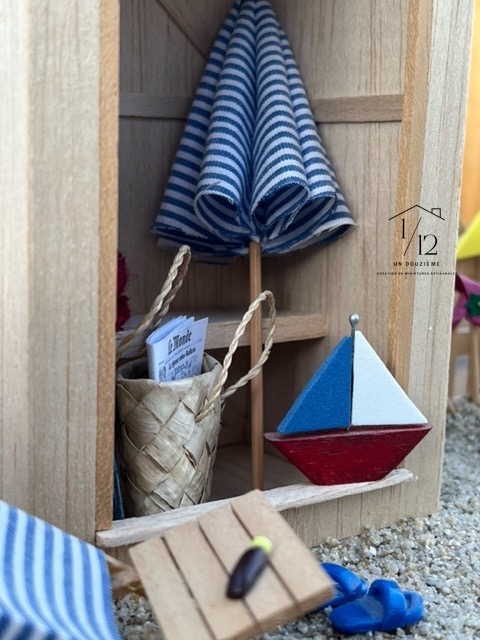 Reproduction miniature cabane de plage